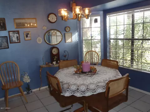 1726 E Paradise Ln, Phoenix, AZ 85022 photo 3