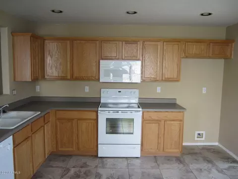 3452 S Conestoga Rd, Apache Junction, AZ 85119 photo 4
