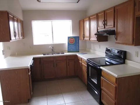 4949 E Fairfield St, Mesa, AZ 85205 photo 2