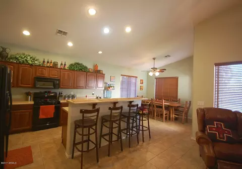 2191 E Iris Dr, Chandler, AZ 85286 photo 5