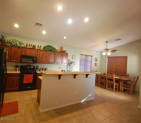 2191 E Iris Dr, Chandler, AZ 85286 photo 6