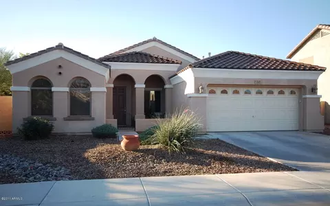 2191 E Iris Dr, Chandler, AZ 85286 photo 1