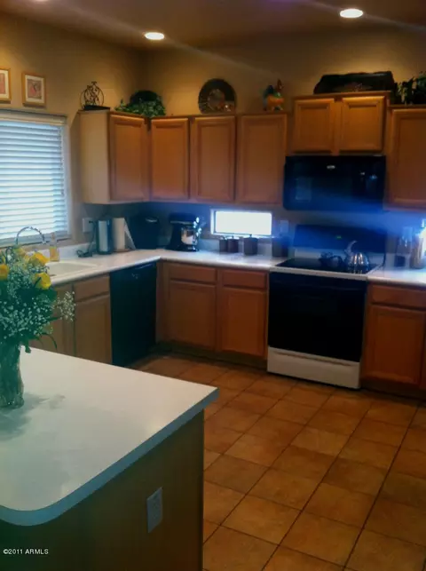 1055 S Oak St, Gilbert, AZ 85233 photo 6