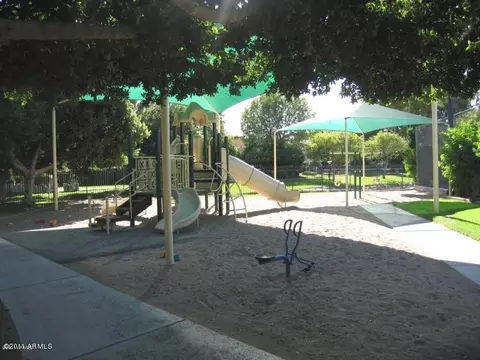 912 Eveningstar Ln, Tempe, AZ 85283 photo 27