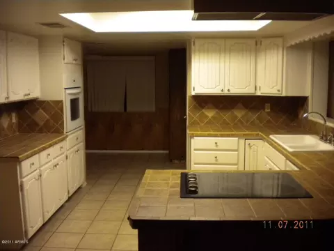 912 Eveningstar Ln, Tempe, AZ 85283 photo 4
