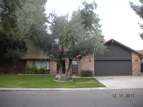 912 Eveningstar Ln, Tempe, AZ 85283 photo 1