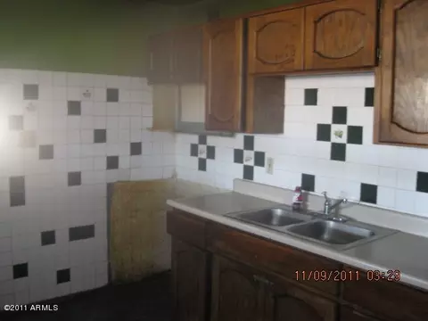 3522 W Hadley St, Phoenix, AZ 85009 photo 4