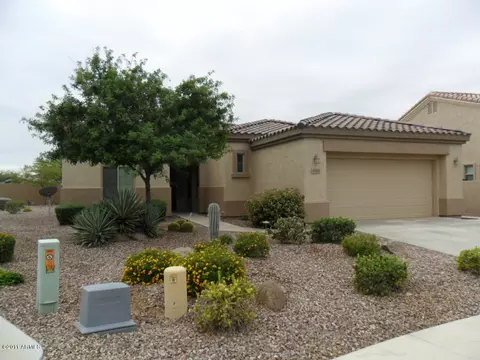 4101 E Rakestraw Ln, Gilbert, AZ 85298 photo 3