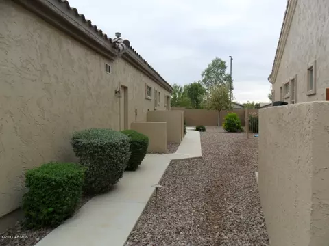4101 E Rakestraw Ln, Gilbert, AZ 85298 photo 5