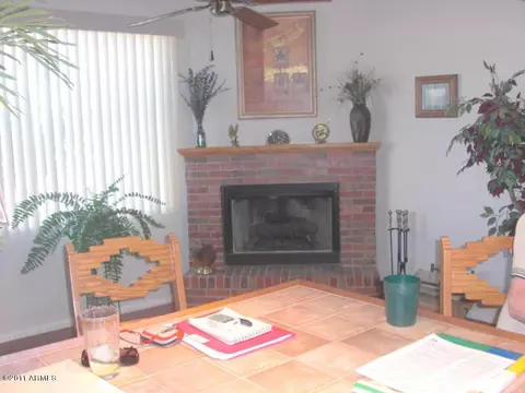 1101 E Michelle Dr, Phoenix, AZ 85022 photo 3