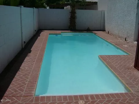 1101 E Michelle Dr, Phoenix, AZ 85022 photo 11