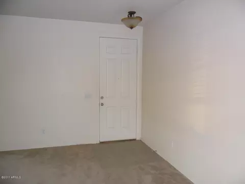 1122 E Milada Dr, Phoenix, AZ 85042 photo 5