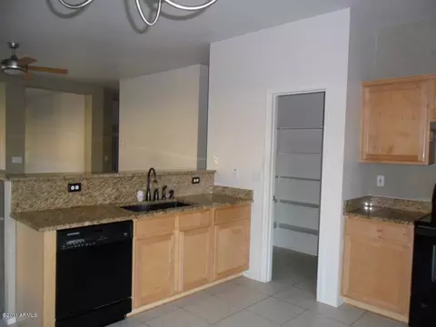1122 E Milada Dr, Phoenix, AZ 85042 photo 13