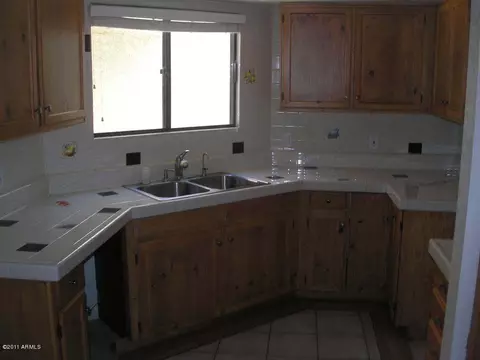 812 E Corte Oro --, Phoenix, AZ 85020 photo 3