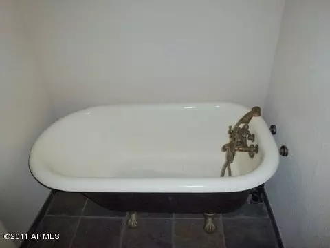 963 E Halifax St, Mesa, AZ 85203 photo 8