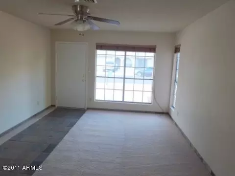 963 E Halifax St, Mesa, AZ 85203 photo 3