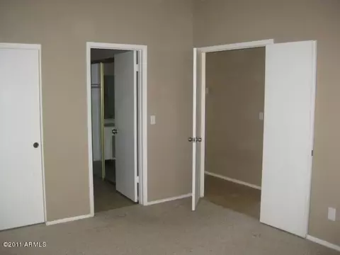 1726 E Vineyard Rd, Phoenix, AZ 85042 photo 12