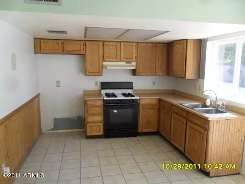723 E Holmes Ave, Mesa, AZ 85204 photo 5