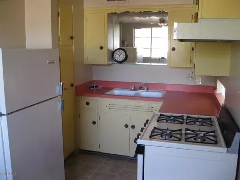 2715 E Montecito Ave, Phoenix, AZ 85016 photo 3