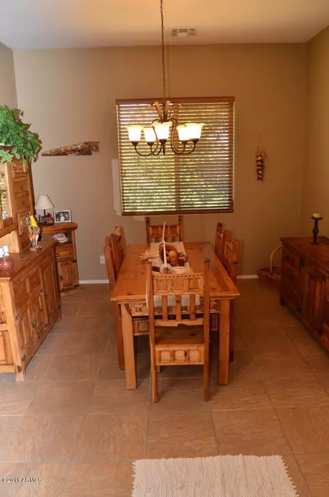 2001 N Rascon Loop, Phoenix, AZ 85037 photo 6