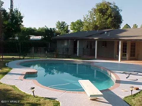 945 E Orangewood Ave, Phoenix, AZ 85020 photo 5