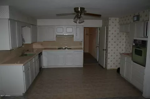 5823 E Duncan St, Mesa, AZ 85205 photo 3