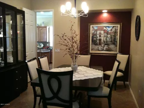 2936 S Colonial St, Gilbert, AZ 85295 photo 5
