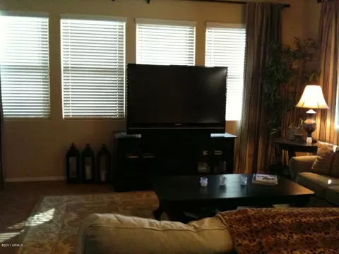 2936 S Colonial St, Gilbert, AZ 85295 photo 8