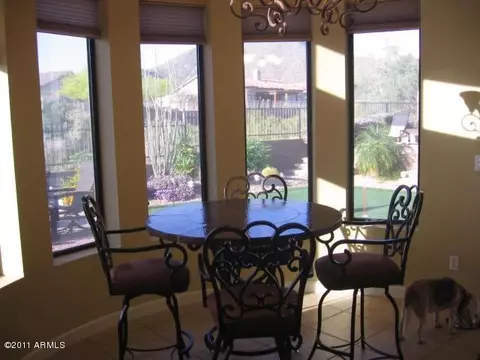 8066 E Sugarloaf Cir, Mesa, AZ 85207 photo 5