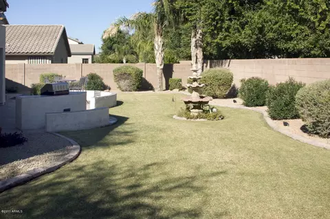 272 E Bernie Ln, Gilbert, AZ 85295 photo 13
