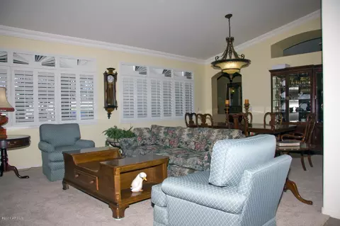 272 E Bernie Ln, Gilbert, AZ 85295 photo 7