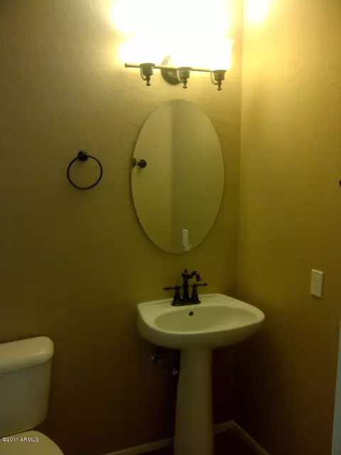 1711 E Hearn Rd, Phoenix, AZ 85022 photo 8