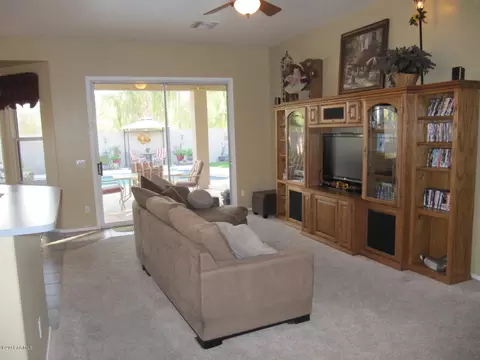 733 E Maria Ln, Tempe, AZ 85284 photo 3