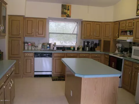 1870 N San Marcos Dr, Apache Junction, AZ 85120 photo 6