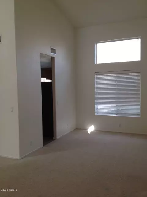 3214 E Marco Polo Rd, Phoenix, AZ 85050 photo 4