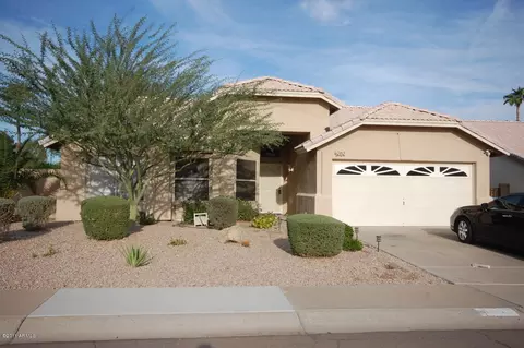 4202 E Bannock Ct, Phoenix, AZ 85044 photo 1