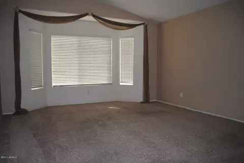 975 E Scott Ave, Gilbert, AZ 85234 photo 4
