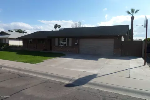 1897 E Gemini Dr, Tempe, AZ 85283 photo 2