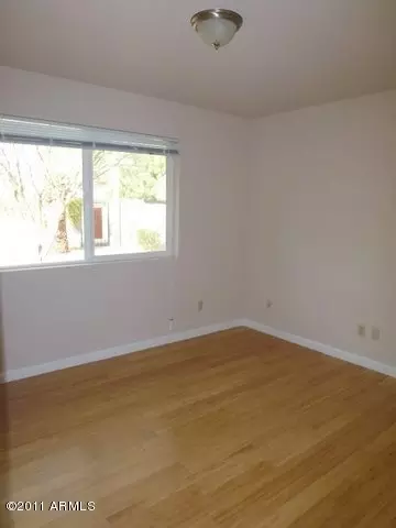 2648 E Cinnabar Ave, Phoenix, AZ 85028 photo 12