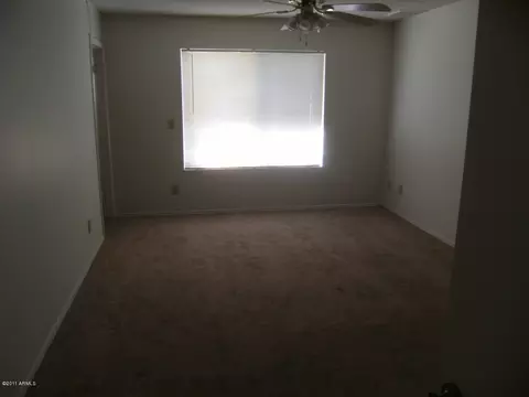 7014 S 45th Pl, Phoenix, AZ 85042 photo 9