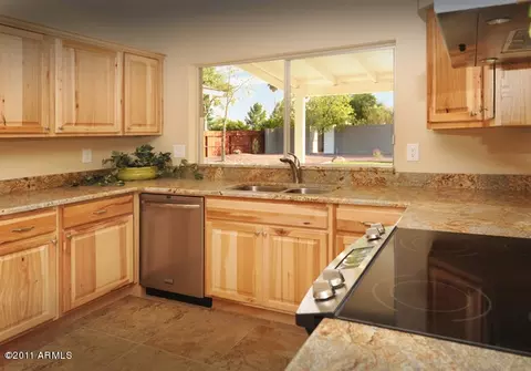 2401 E Shea Blvd, Phoenix, AZ 85028 photo 12