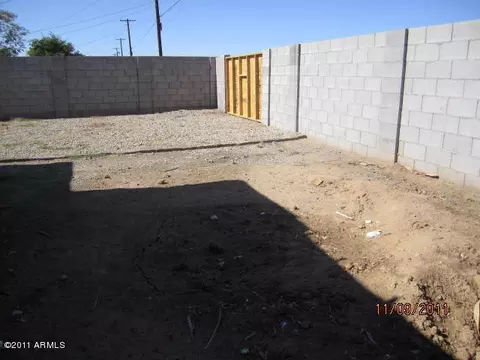 2062 E Nancy Ln, Phoenix, AZ 85042 photo 11