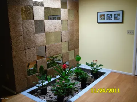 5331 S Mitchell Dr, Tempe, AZ 85283 photo 3