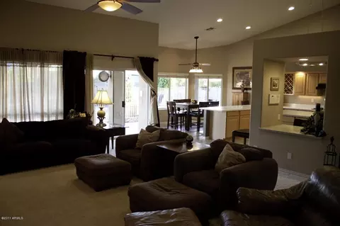 3829 E Oasis Cir, Mesa, AZ 85215 photo 12