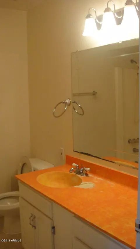 648 W Emerald Ave, Mesa, AZ 85210 photo 8