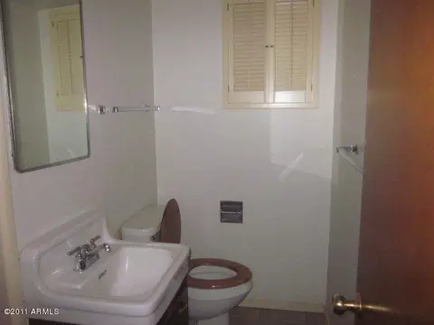 137 E Carter Rd, Phoenix, AZ 85042 photo 11