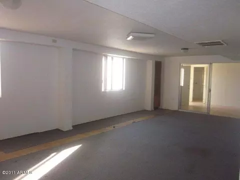 137 E Carter Rd, Phoenix, AZ 85042 photo 21