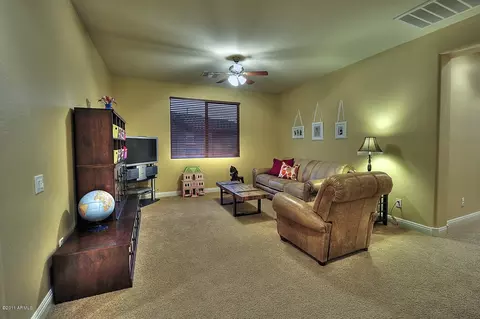 3757 Ember Glow Way, Phoenix, AZ 85050 photo 15