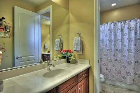 3757 Ember Glow Way, Phoenix, AZ 85050 photo 18