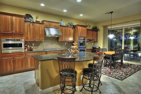 3757 Ember Glow Way, Phoenix, AZ 85050 photo 8